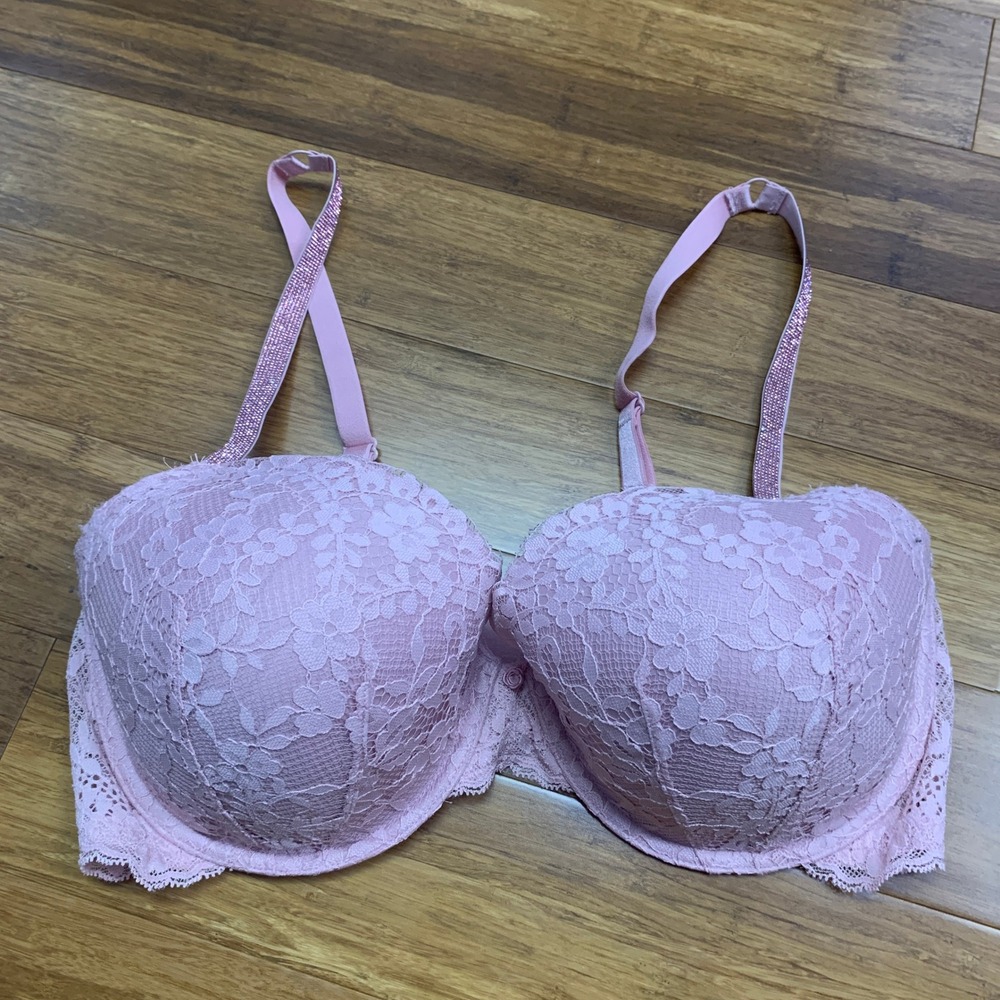 Victoria's Secret Dream Angels Lace Bra Womens Size 38DD Rhinestone Straps Lined